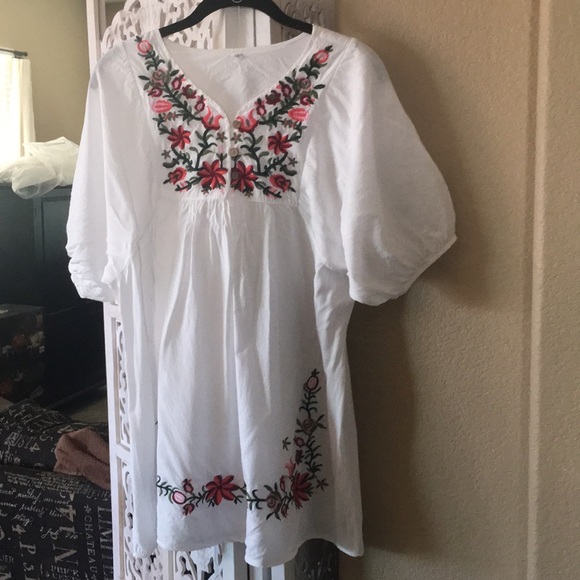 Top - Picture 3 of 3